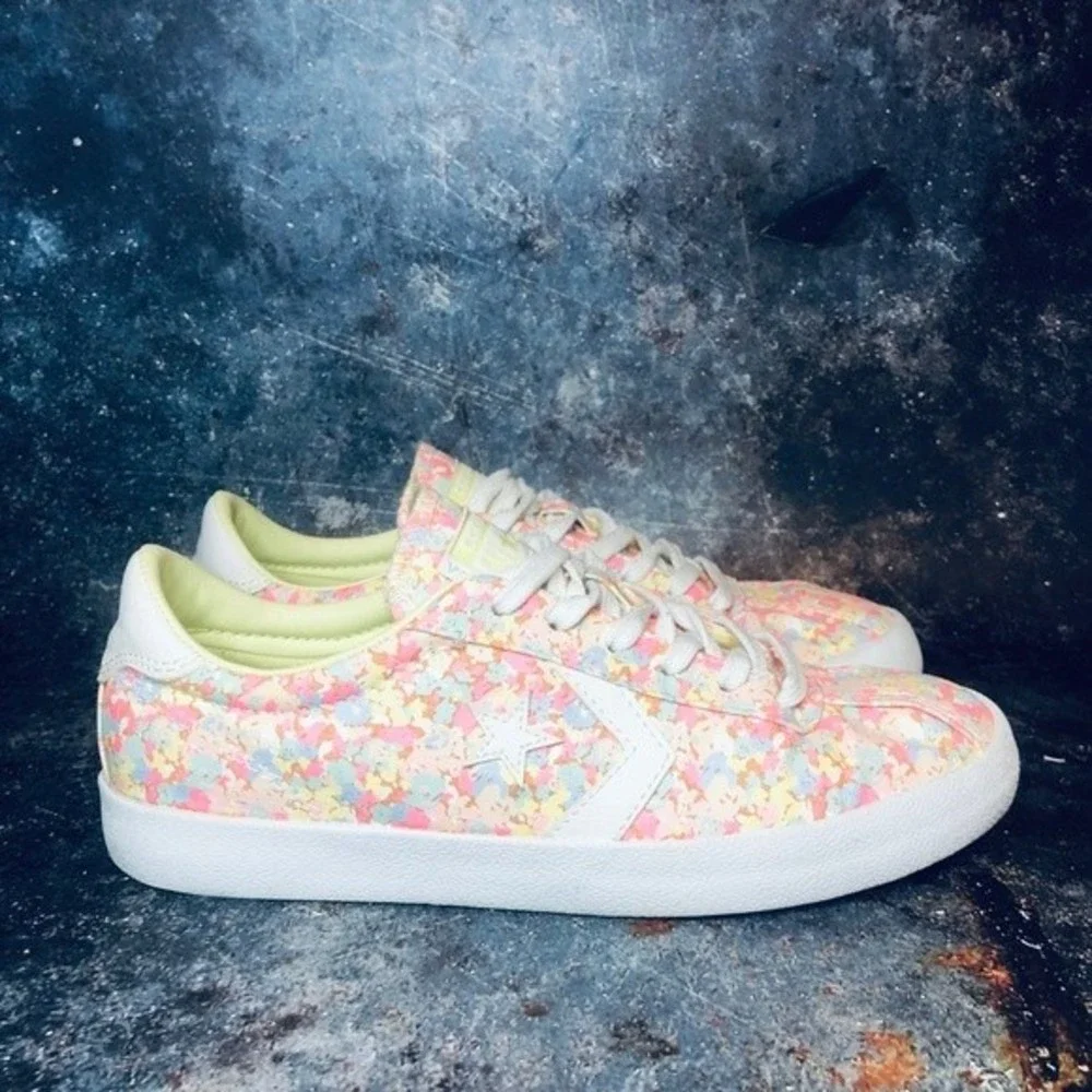 Converse Chuck Taylor All Star Floral - Picture 1 of 8